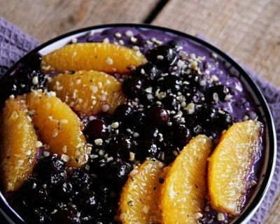 Porridge mit Blaubeeren