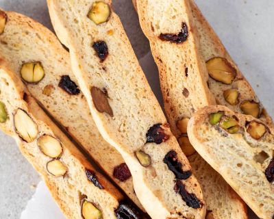 Vegane Cantuccini mit Pistazien und Cranberrys