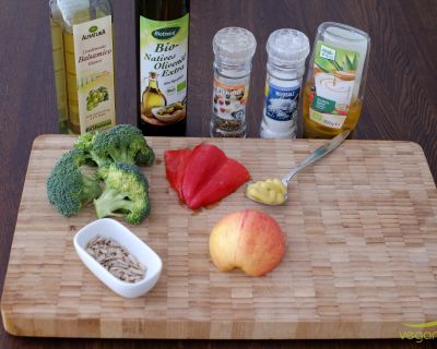 Veganer Broccolisalat