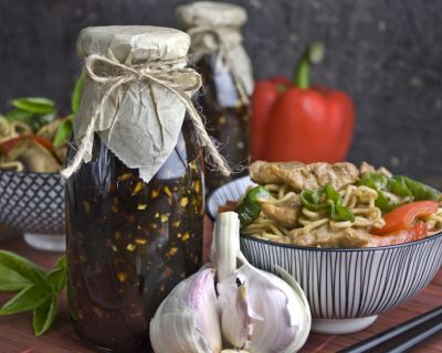 Selbstgemachte vegane Teriyaki-Sauce