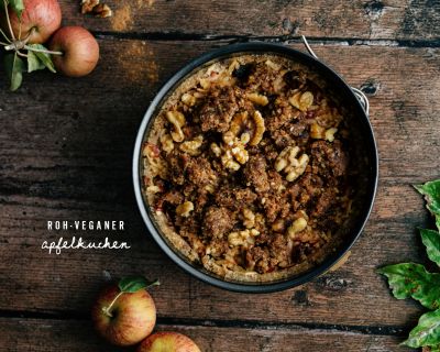 Roh-veganer Apfelkuchen – natürlich süß und voll(wertig) lecker!