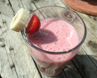 ERDBEER-BANANEN-SMOOTHIE!