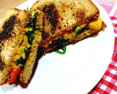 Grilled Cheese “Spinach & Pepper”