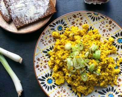 Saftiger Tofu Scramble vegan