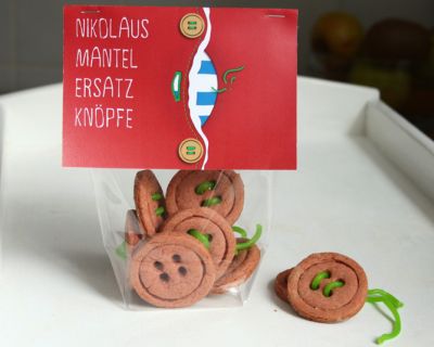 KIDS DIY// Knopf-Kekse zum Nikolaus