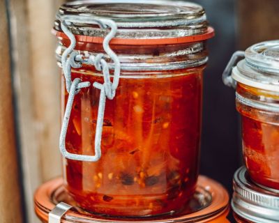 Bombensichere (& köstliche) Anleitung: Tomatensauce (Sugo) einkochen für den Winter! [Living the Slow Life]