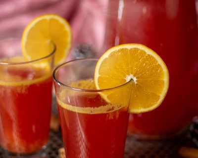 Cranberry-Apfelsinen-Punsch – weihnachtlich lecker und bittersüß