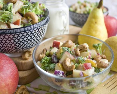 Brokkoli-Obstsalat mit Joghurt-Dressing