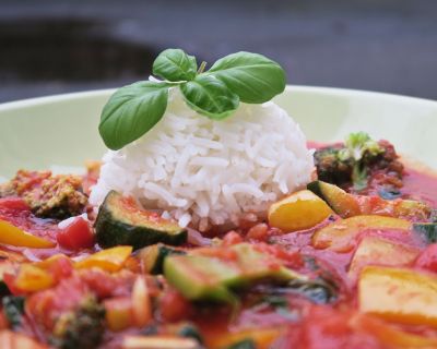 Rezept: Pseudo-Ratatouille mit Reis.