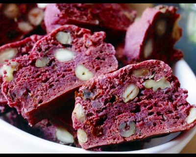 Rezept vom 02.07.2018: Rote Beete Nuss Brot (Vegan)