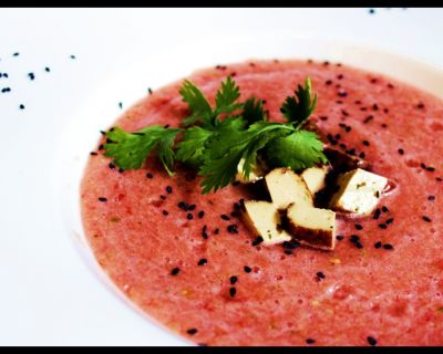 Rezept vom 26.07.2018: Fruchtiges Wassermelonen Süppchen (Vegan)