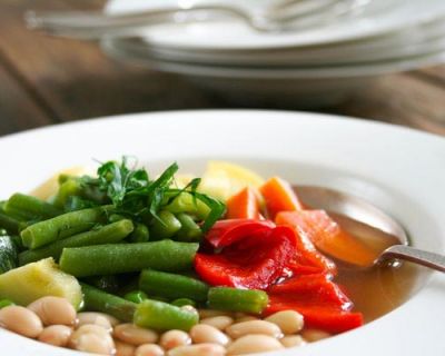 Vegane klare Minestrone