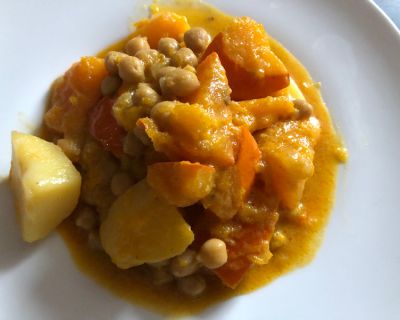 Indisches Kürbis-Kichererbsencurry