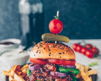 JACKFRUIT BURGER aus dem Kochbuch "Gönn dir"!