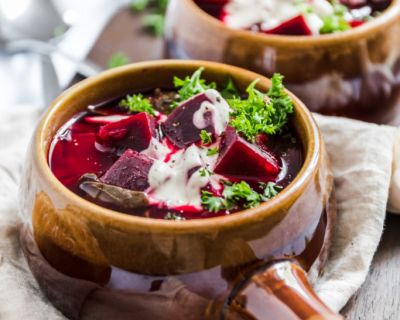 Rote Beete Suppe (Vegane Borsch)