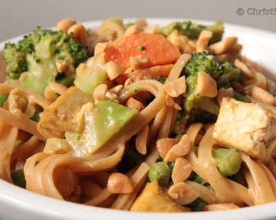 Erdnuss-Hoisin-Nudeln