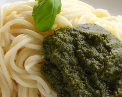 Grünes Pesto vegan