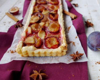 Pflaumentarte mit Lebkuchencreme