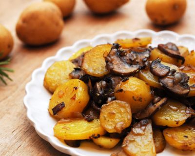 Einfaches Champignon-Erdäpfel-Gröstl