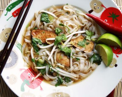 Vegane Phở - Vietnamesische Nudelsuppe