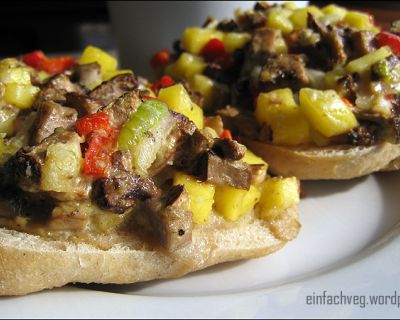 Heiße Champignon-Paprika Brötchen