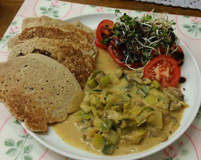 Vegane Buchweizen Sauerkraut Pancakes (glutenfrei)