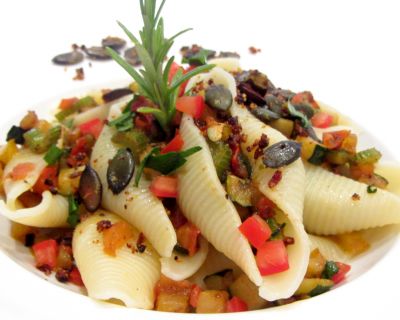 Gefüllte Conchiglioni mit gegrilltem Gemüse