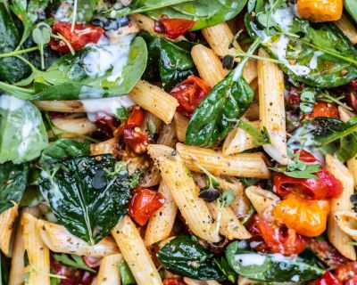 Der ultimative, saftige Nudelsalat für den Sommer [vegan, glutenfrei]