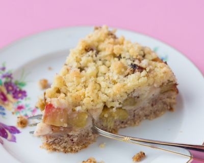 Rhabarber-Streusel-Kuchen (vegan)