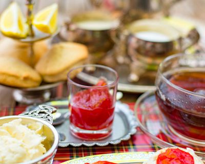 Cream Tea: Scones & Clotted Cream