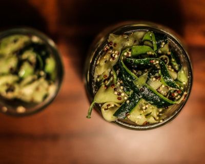 Quinoa Zucchini Salat