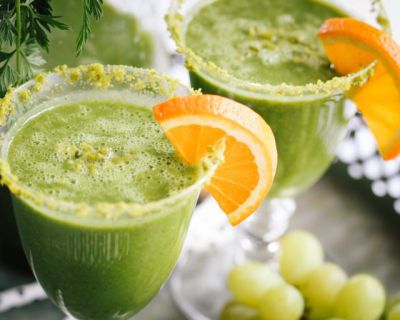 Happy-Day-Smoothie mit Karottengrün