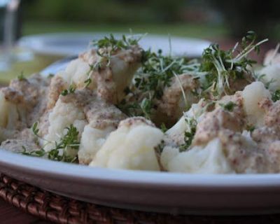 Blumenkohl mit Nuss-Sauce