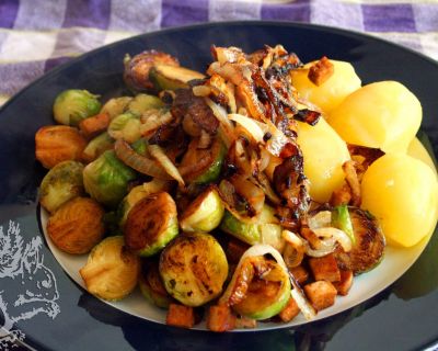 Simple: Brussels Sprouts FTW
