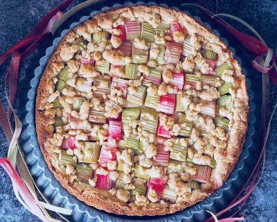Rhubarb Crumble Cake  * Rharbarber Streusel Kuchen