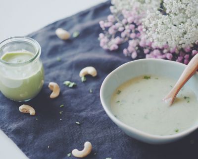 Spargelsuppe mit Petersiliensahne