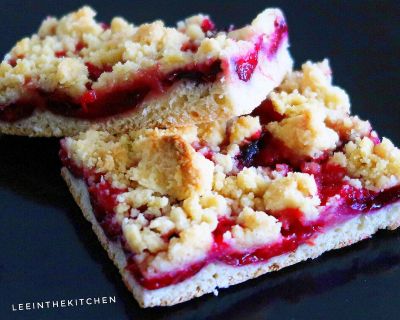 Zwetschgenkuchen mit Streusel * Plum Cake with Crumble