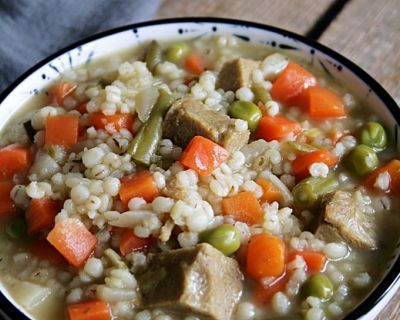 Vegane Graupensuppe wie von Oma