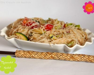 Asiatischer Glasnudel Salat  – Vegan Wednesday #97