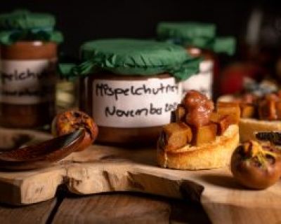 Mispelchutney – deftig aromatisch – aus frischen Mispeln