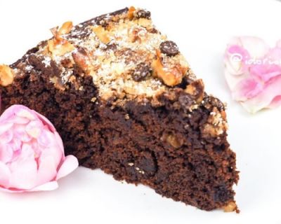 Fabelhaft samtiger Schokolade Nuss Kuchen mit Crunch