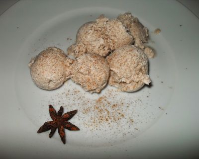 Veganes Kokos-Chai-Eis 