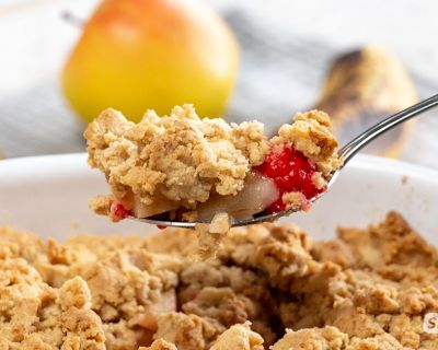 Obst-Crumble zur Resteverwertung von Äpfeln, Birnen & Co.