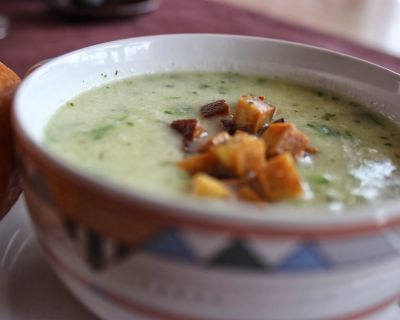 Thüringer Allerlei: Blumenkohlsuppe