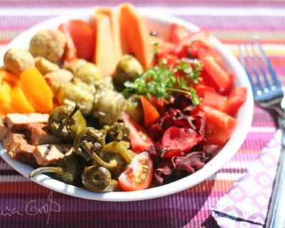 Aus Büfett-Resten wurde eine Buddha-Bowl (vegan und glutenfrei)