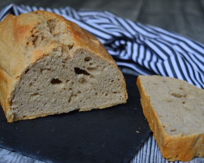 Dinkel-Roggen-Weißbrot