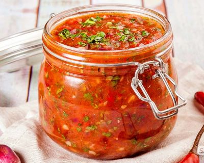 Salsa-Dip selber machen für Nachos & Co. – haltbar auf Vorrat