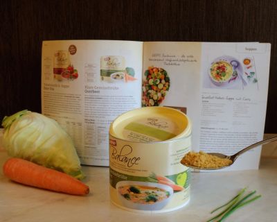 Kochen mit Gefro Balance: Spitzkohl-Kartoffelsuppe mit Tofuwürstchen