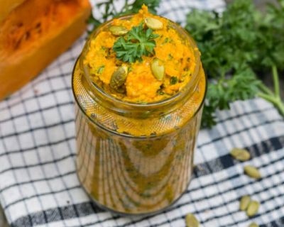 Veganes Kürbis Pesto – super einfach, lecker & gesund