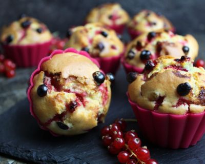 Johannisbeer-Muffins mit Joghurt